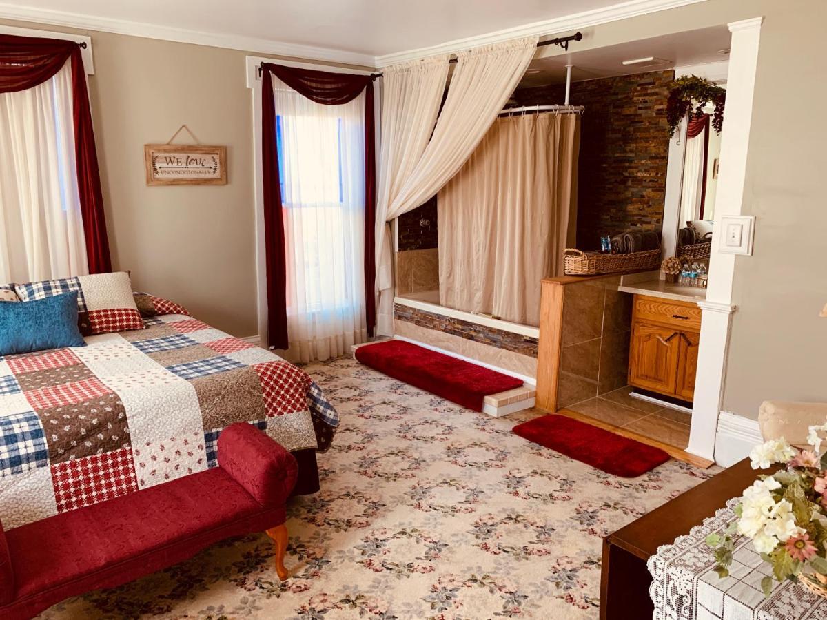 Centennial Inn Bed & Breakfast Conneaut エクステリア 写真